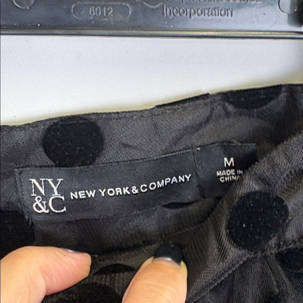 New York & Company Black Polka Dot Overlay Skirt/ Size Medium - Picture 3 of 9